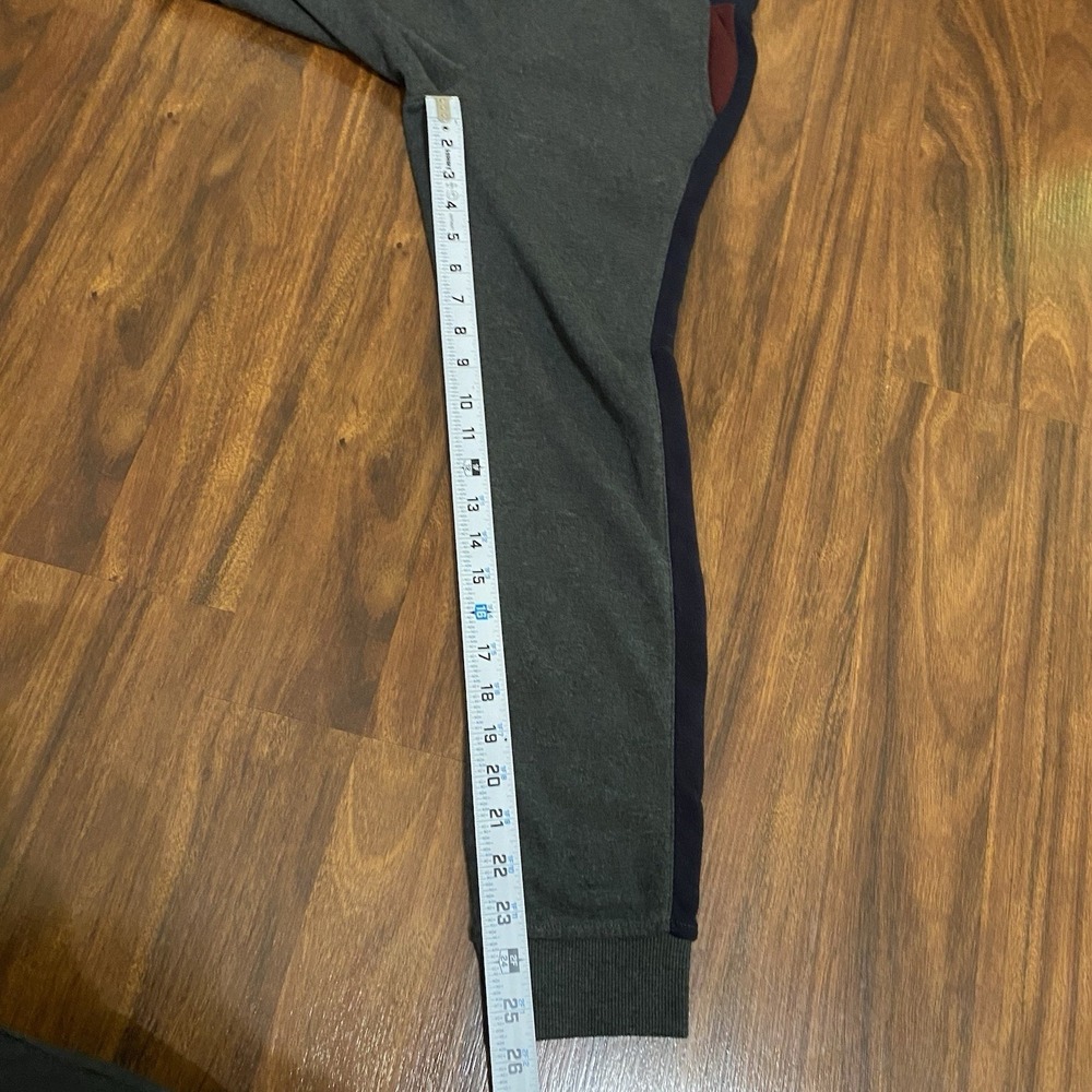 Boys Southpole Gray Stripe Blue Burgundy Sweatpants Medium 10/12 - Picture 4 of 5